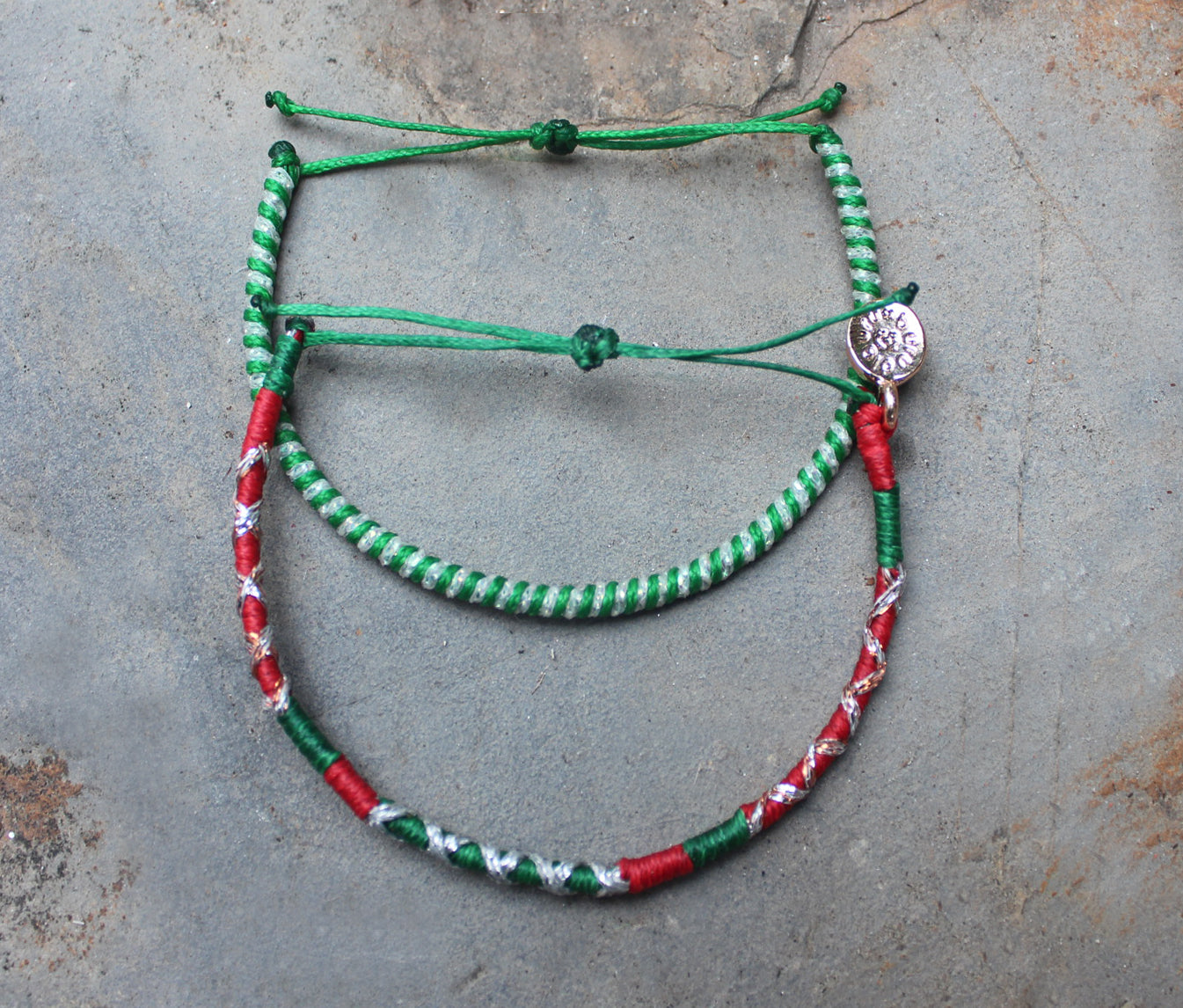 Loop 2 Bracelet / Navidad