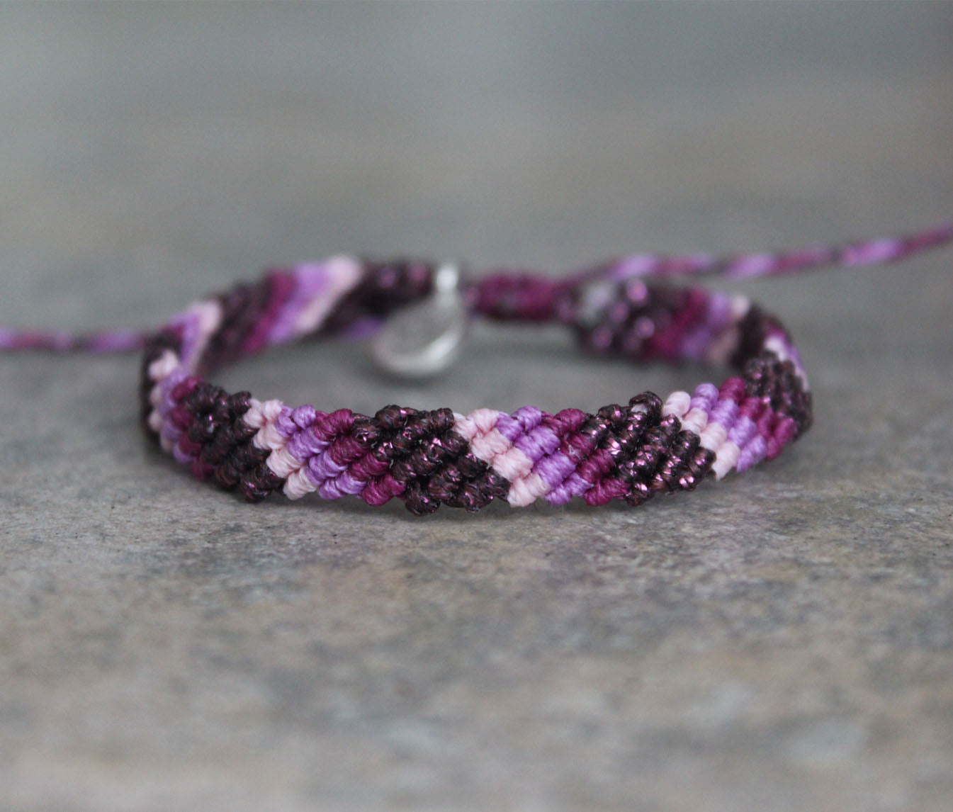 Pacifico Knitted Bracelet / Purpura